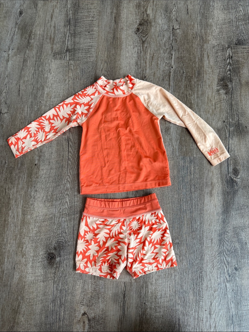 REI Coral and Cream Floral Kids Rash Guard Set